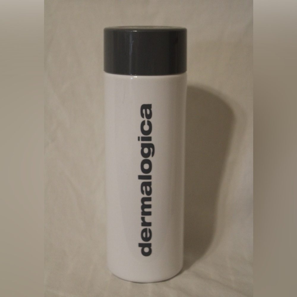 NEW DERMALOGICA 27oz WATER BOTTLE